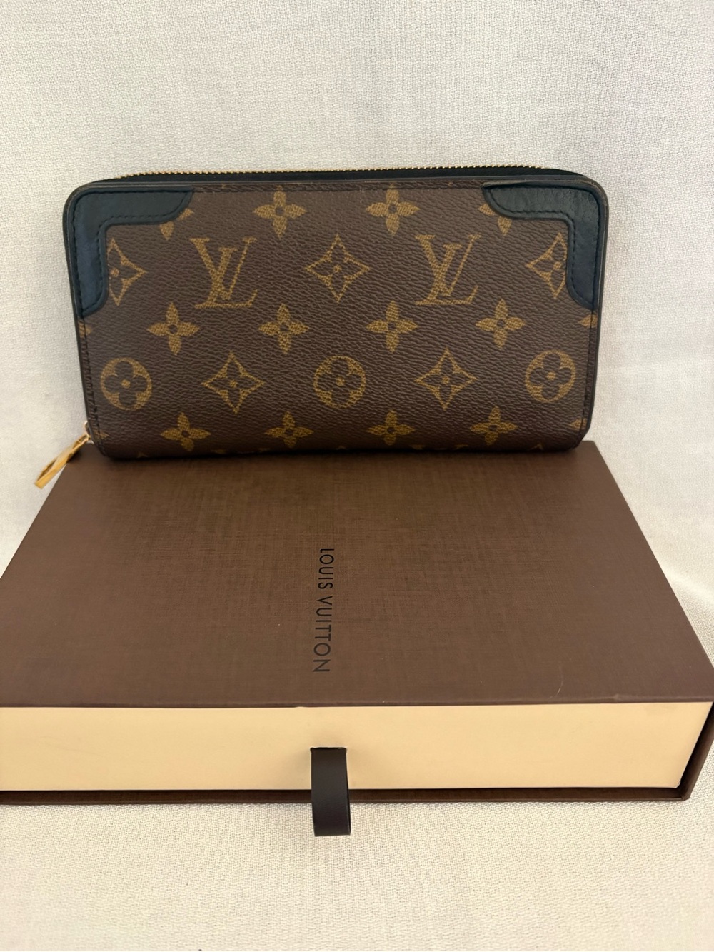 Louis Vuitton Monogram Zip Wallet in Brown with Black Trim Retiro Noir, box, bag